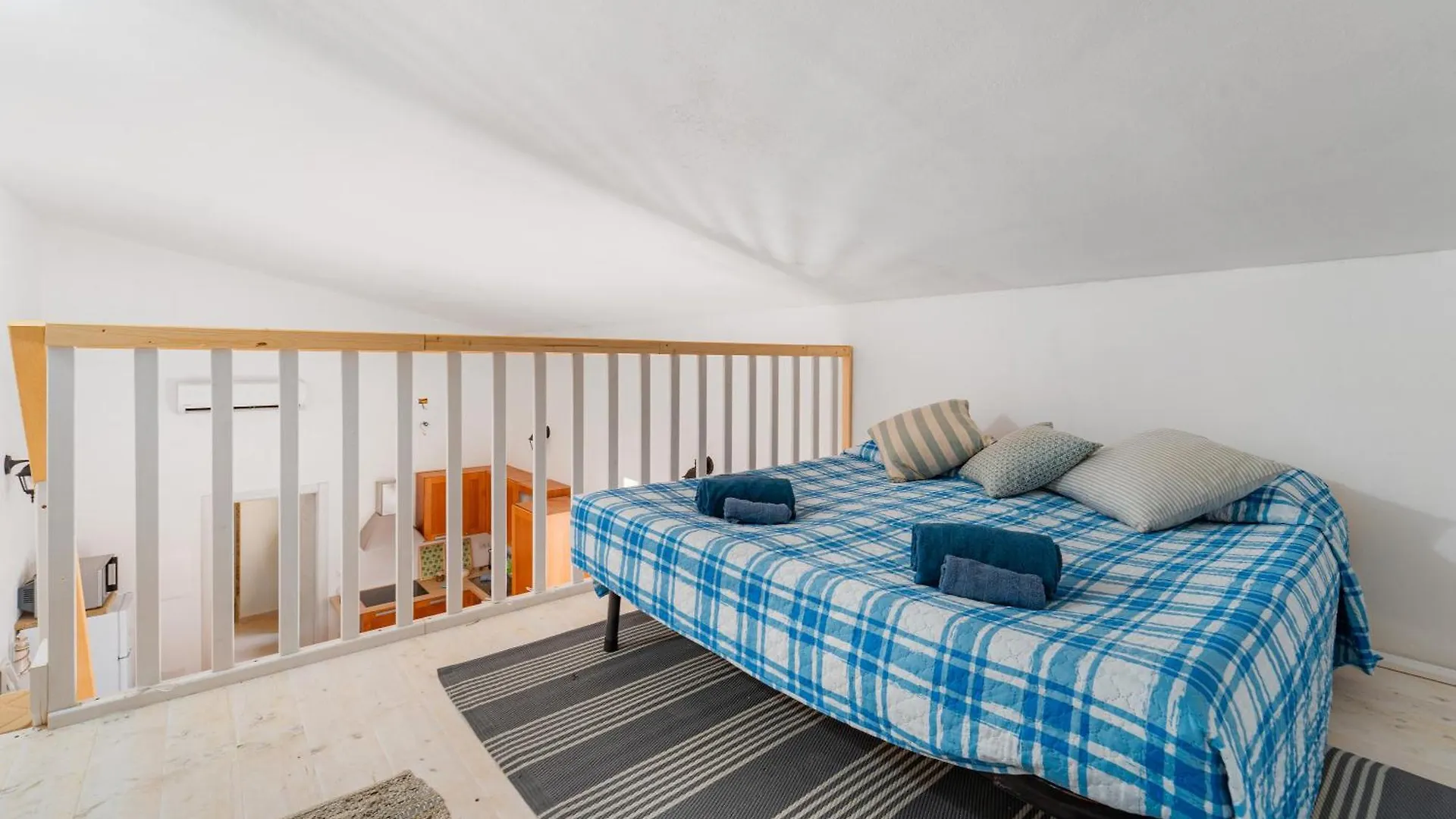 Casa Vacanza- Sa Nue Calasetta 0*,  Italia
